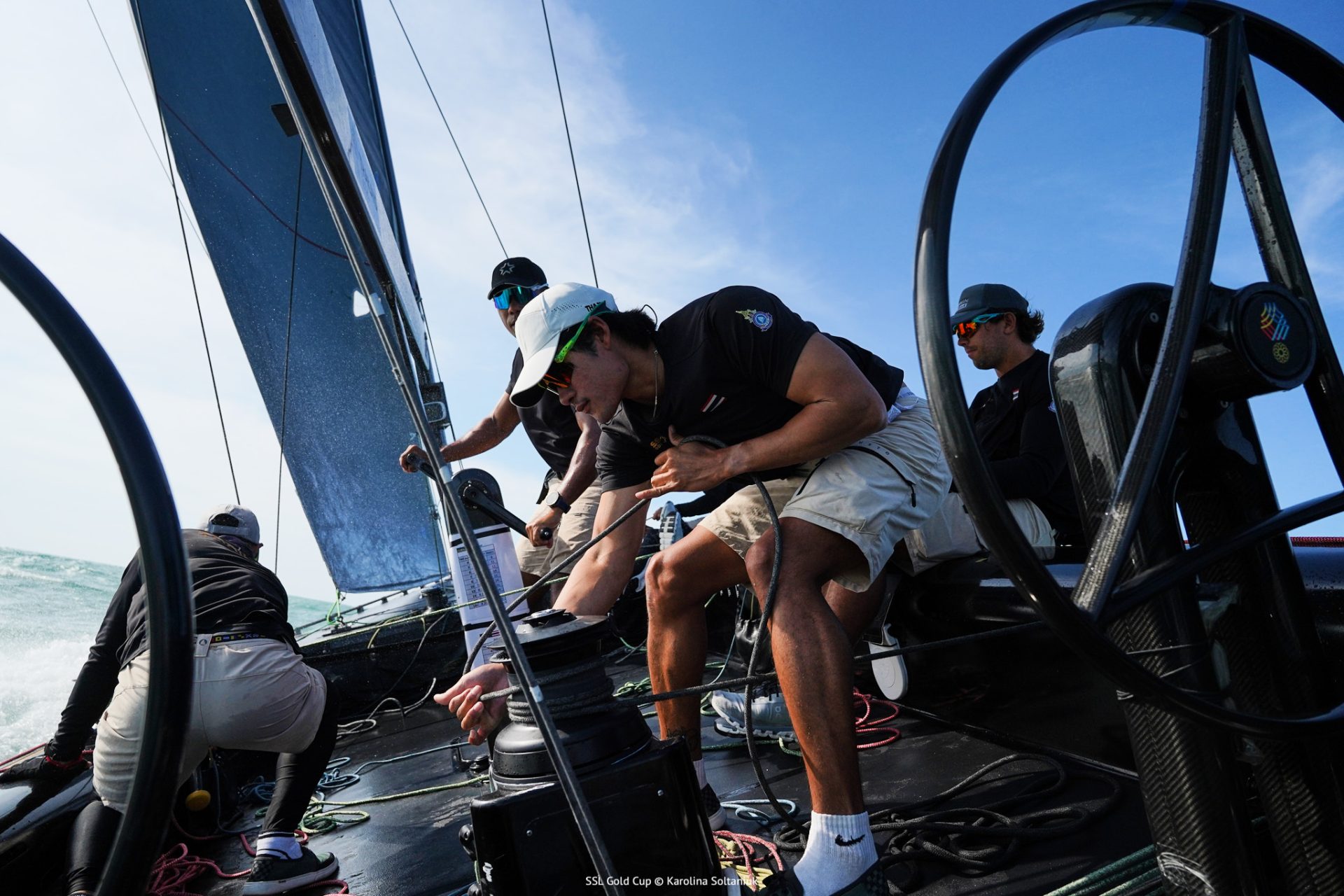 Her Majesty Queen Suthida Trains with SSL Team Thailand Ahead of the 2025 SEA Games!